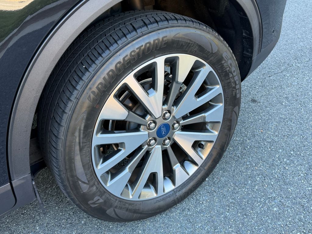 2020 Ford Escape Titanium