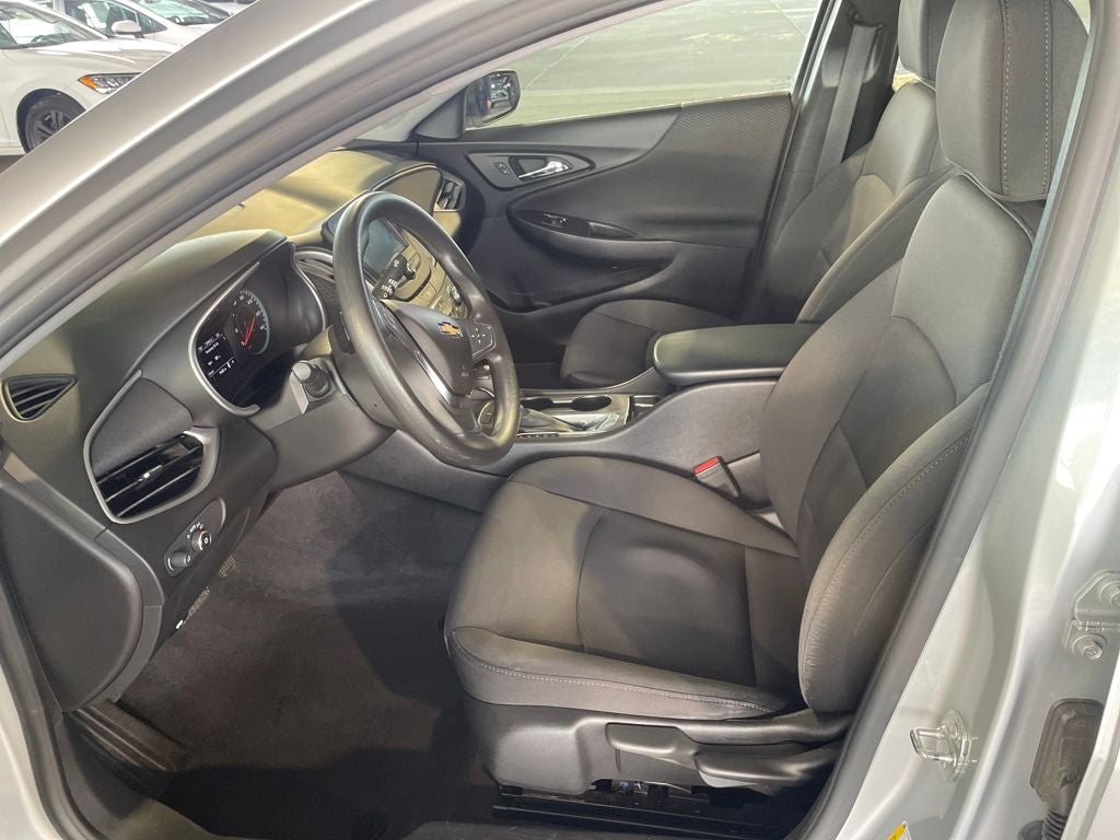 2018 Chevrolet Malibu LS 1LS