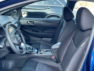2022 Nissan Leaf SV Plus