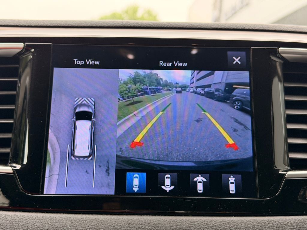 2017 Chrysler Pacifica Touring L Plus
