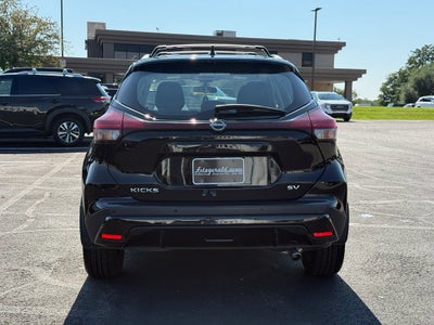 2023 Nissan Kicks SV
