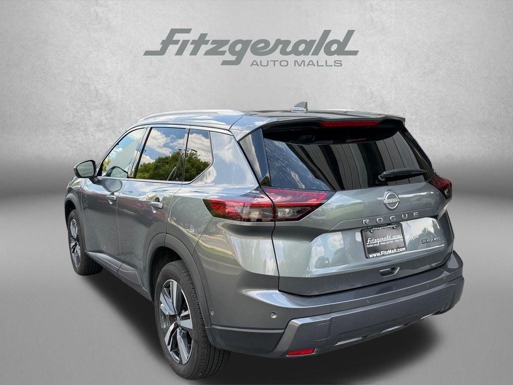 2026 Nissan Rogue SL