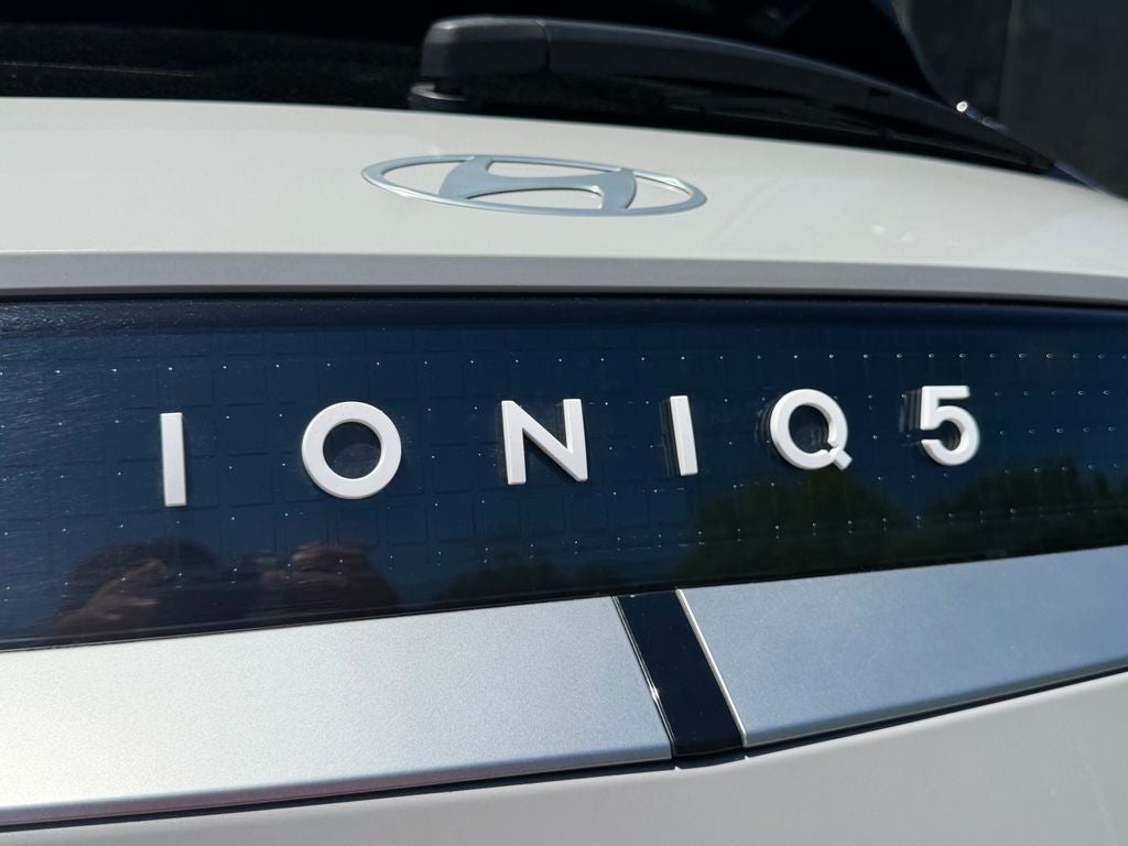 2025 Hyundai IONIQ 5 SEL