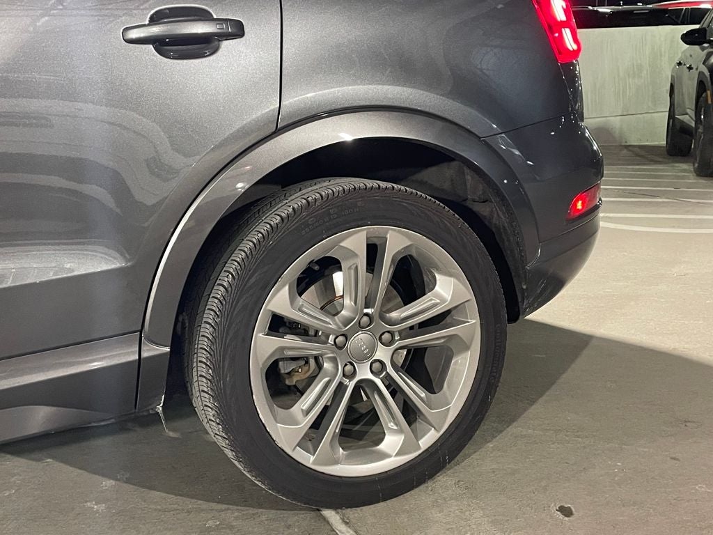 2018 Audi Q3 2.0T Premium quattro