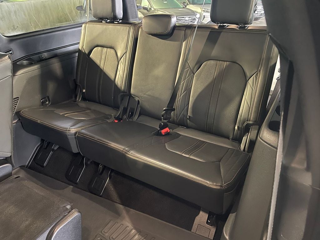 2022 Ford Expedition Max Platinum