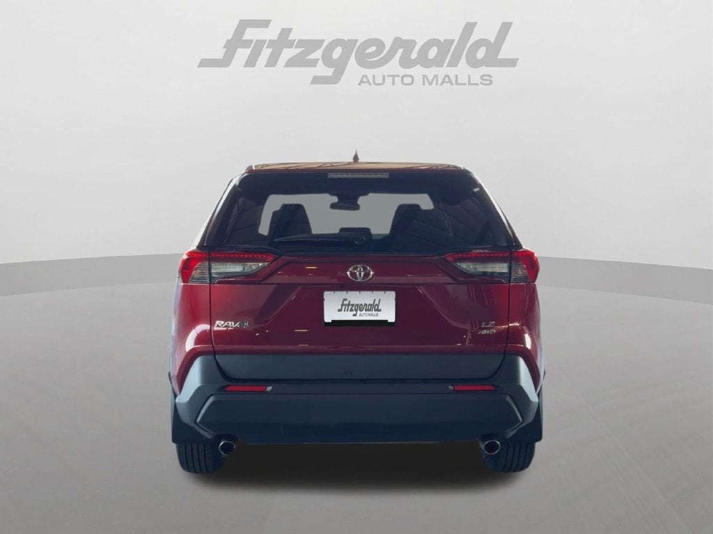 2022 Toyota RAV4 LE