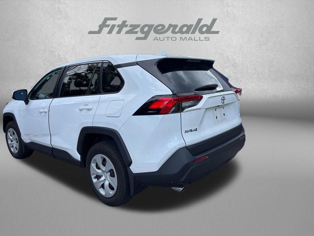 2024 Toyota RAV4 LE