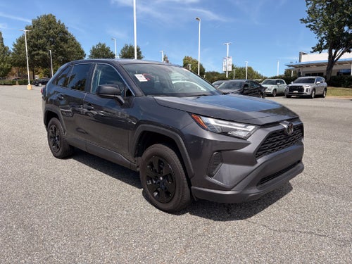 2025 Toyota RAV4 LE