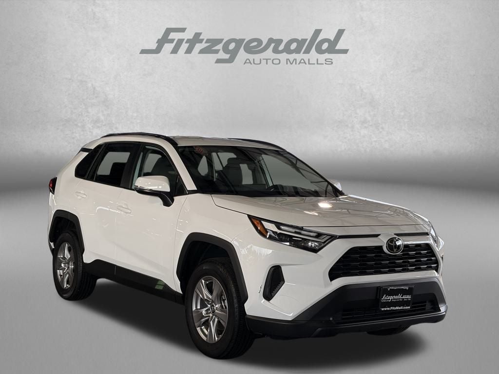 2025 Toyota RAV4 XLE