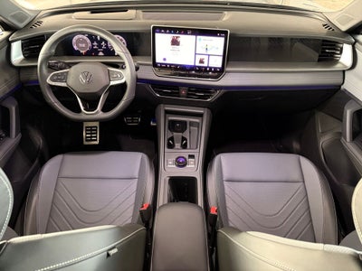 2025 Volkswagen Tiguan 2.0T SE R-Line Black