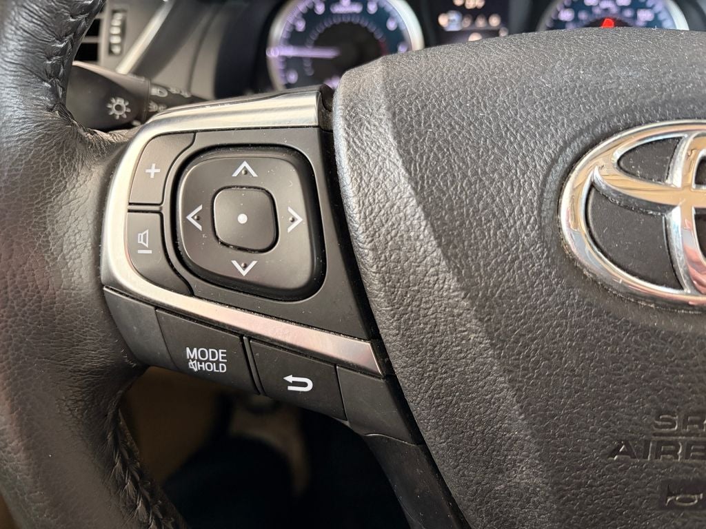 2017 Toyota CAMRY XLE