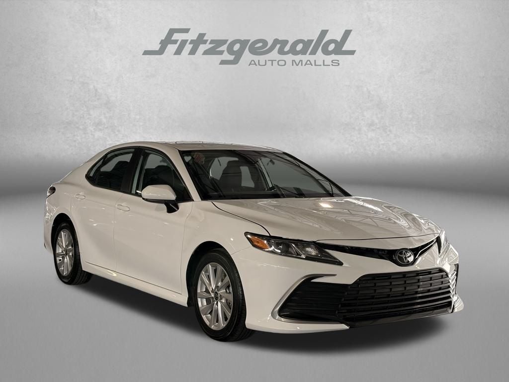 2024 Toyota CAMRY LE