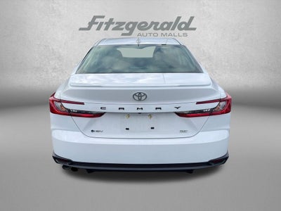2025 Toyota CAMRY SE
