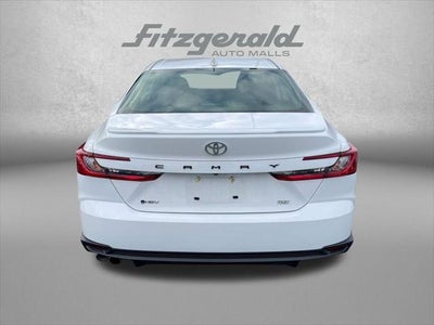 2025 Toyota CAMRY SE