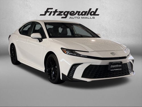 2025 Toyota CAMRY SE