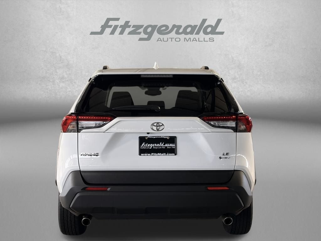 2025 Toyota RAV4 HYBRID LE