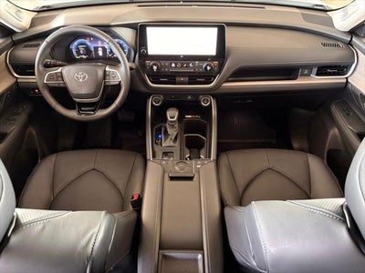 2026 Toyota GRAND HIGHLANDER HEV Limited