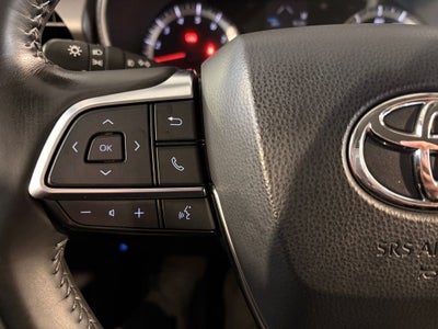 2021 Toyota HIGHLANDER LE