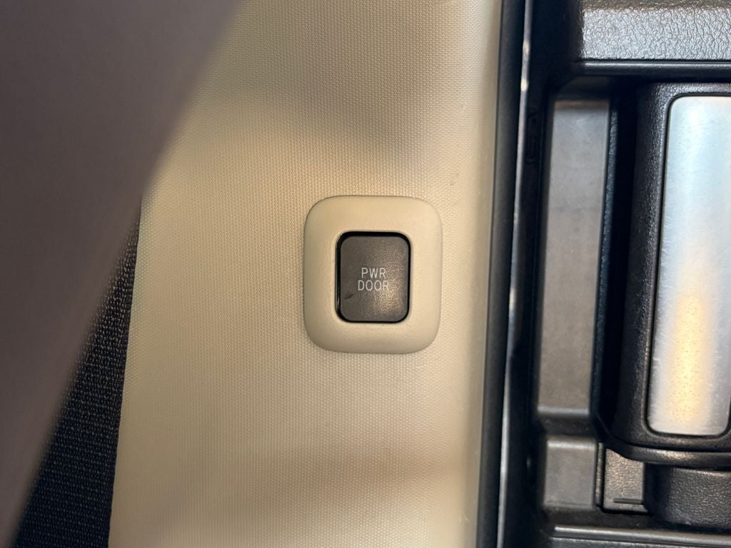 2017 Toyota SIENNA LTD PREM Limited Premium 7 Passenger