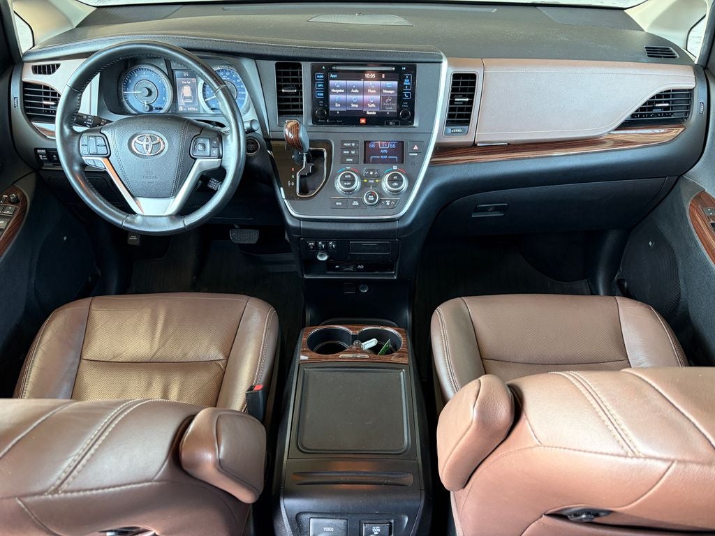2017 Toyota SIENNA LTD PREM Limited Premium 7 Passenger