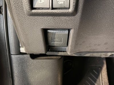 2025 Toyota SIENNA XLE XLE