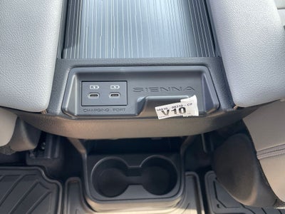 2026 Toyota Sienna XLE 7 Passenger