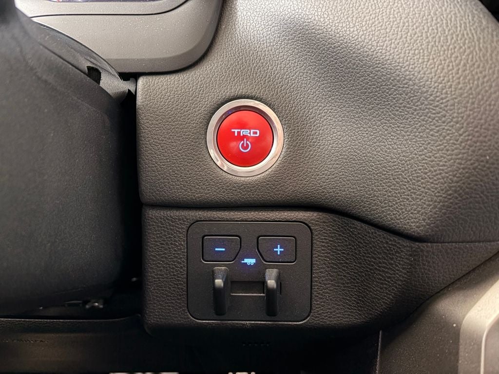 2023 Toyota TUNDRA HV 4X4 Limited