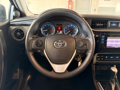 2017 Toyota COROLLA LE