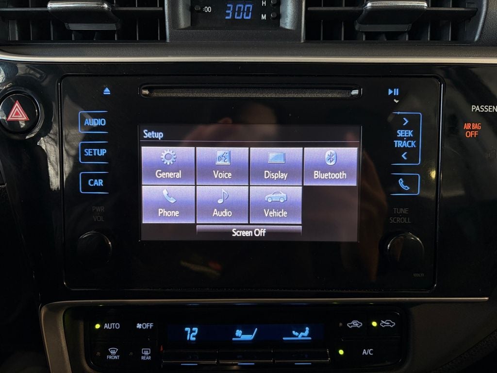 2017 Toyota COROLLA LE