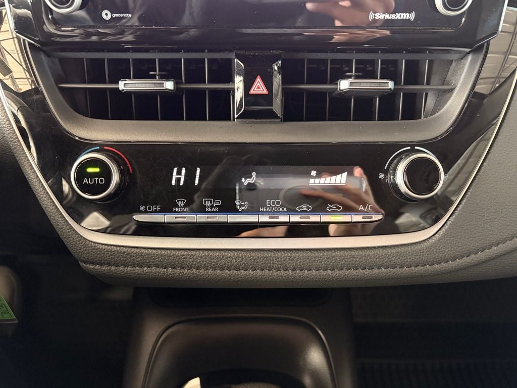 2022 Toyota COROLLA SE Nightshade