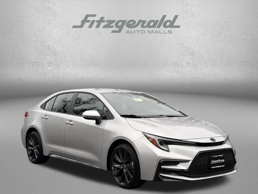2025 Toyota COROLLA SE