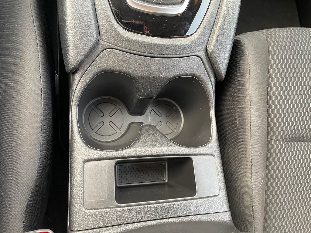 2022 Nissan Rogue Sport S