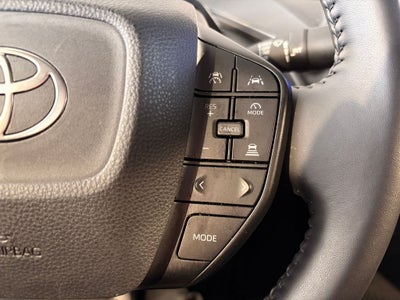 2025 Toyota PRIUS LE