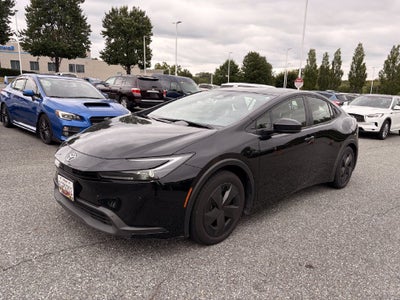 2025 Toyota Prius LE