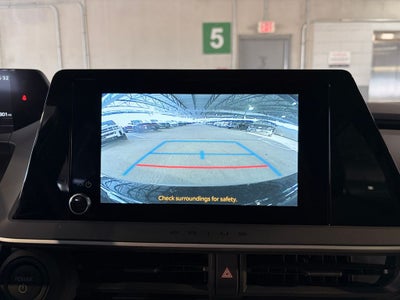 2025 Toyota PRIUS LE