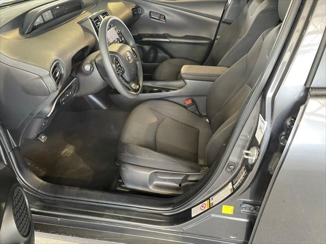 2021 Toyota Prius LE
