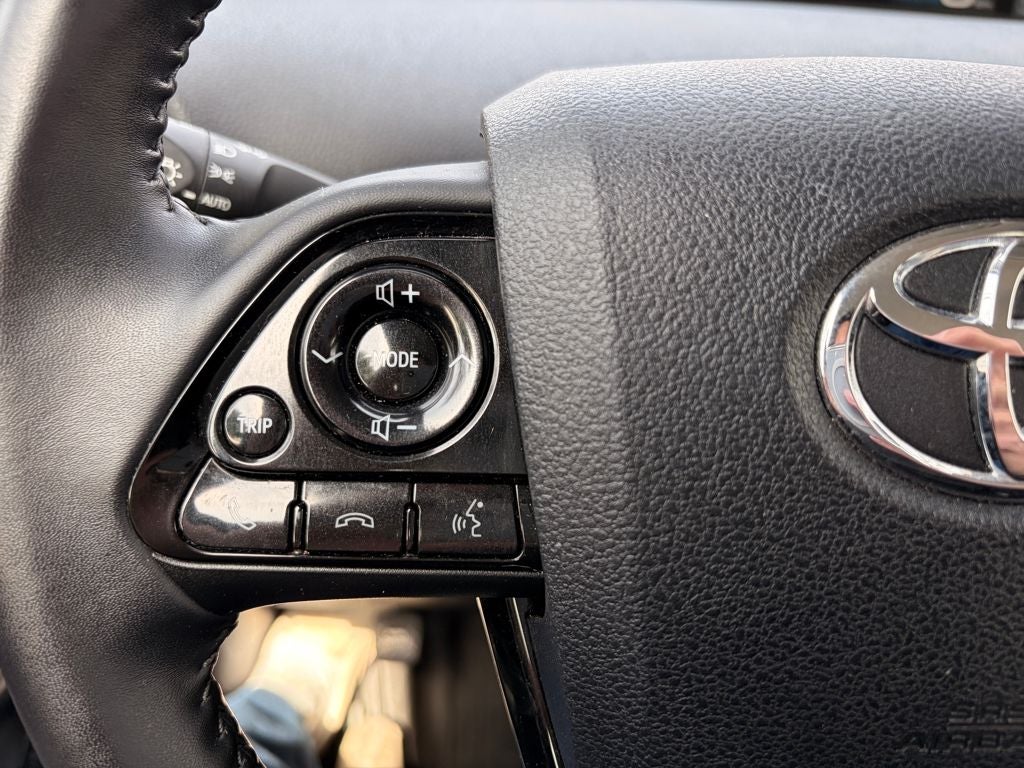 2020 Toyota PRIUS PRIME XLE