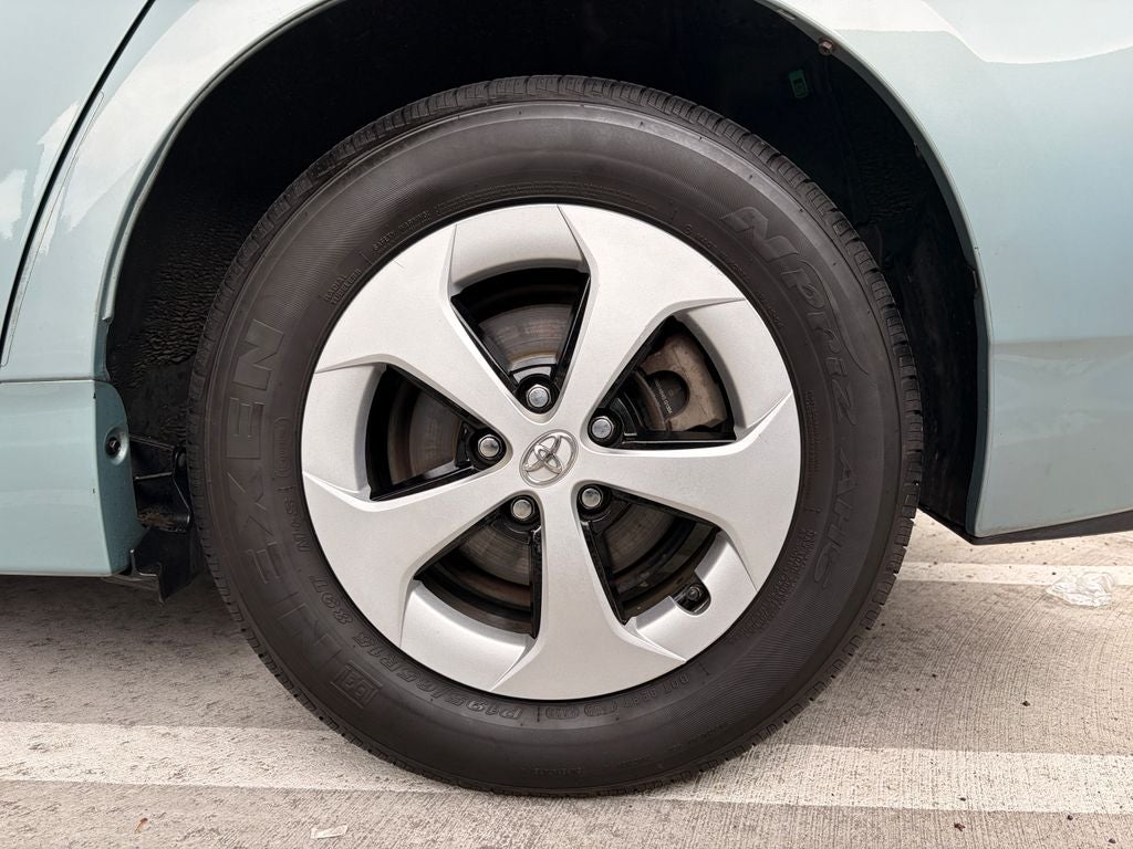 2013 Toyota PRIUS Two