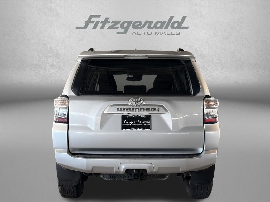 2024 Toyota 4RUNNER SR5