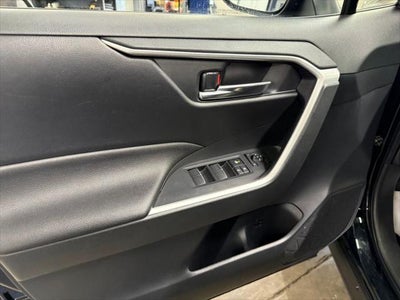 2022 Toyota RAV4 PRIME SE