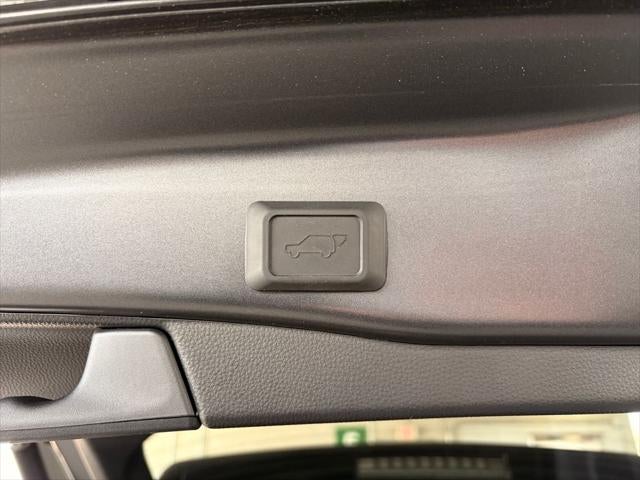 2024 Toyota RAV4 PRIME SE