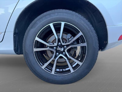 2015 Volvo XC60 T5 Premier Plus