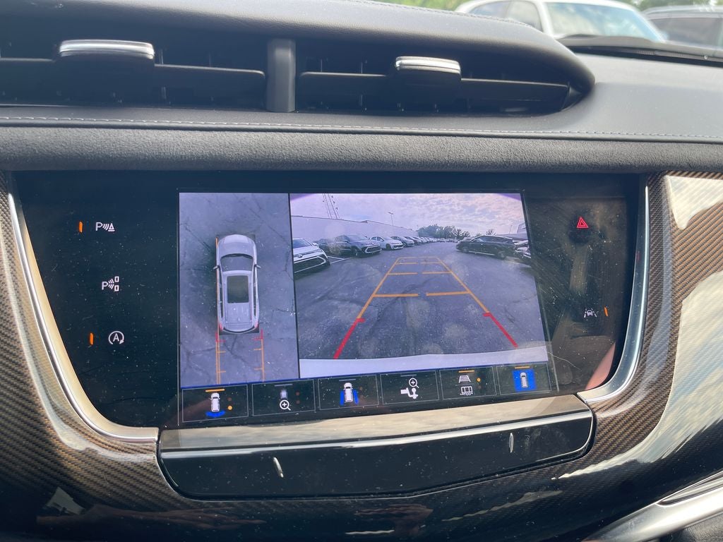 2025 Cadillac XT6 Premium Luxury