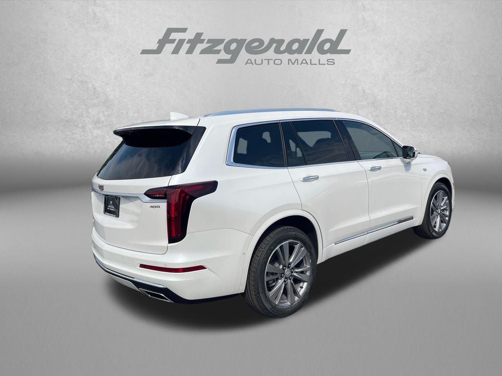 2025 Cadillac XT6 Premium Luxury