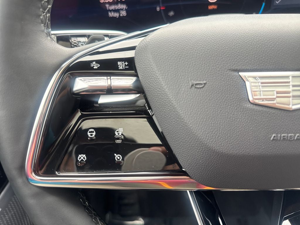 2025 Cadillac LYRIQ Luxury