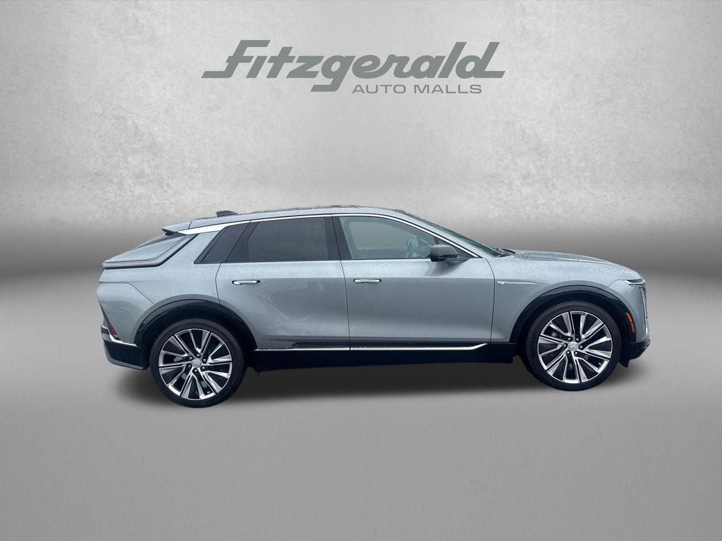 2025 Cadillac LYRIQ Luxury