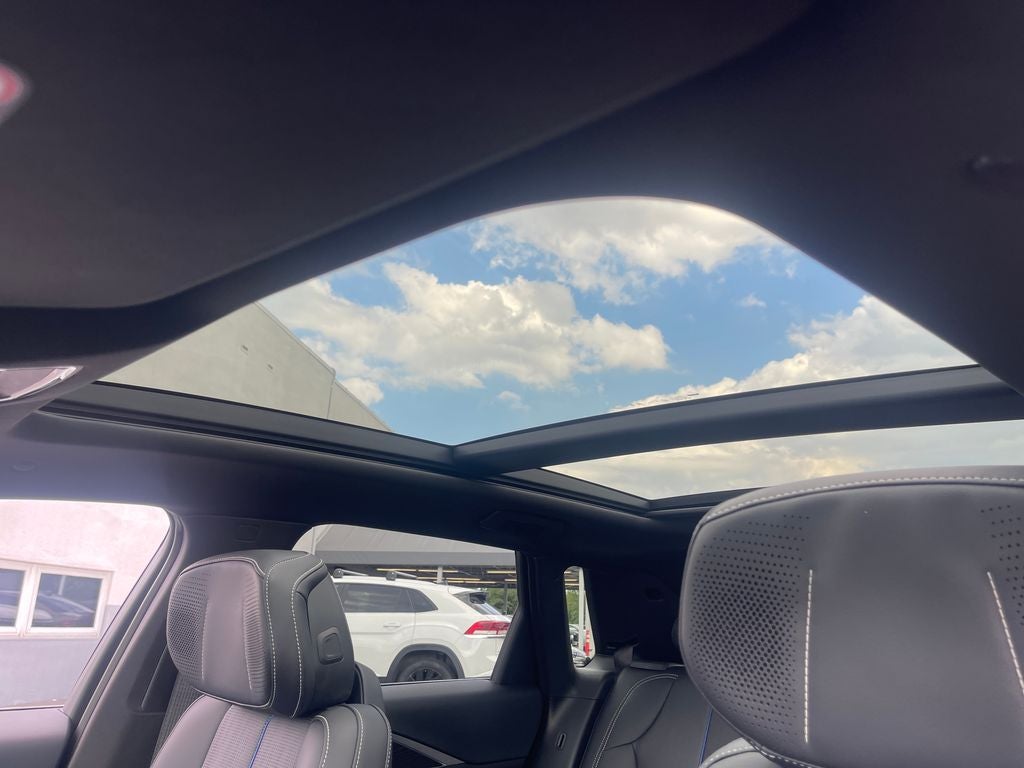 2025 Cadillac LYRIQ Luxury