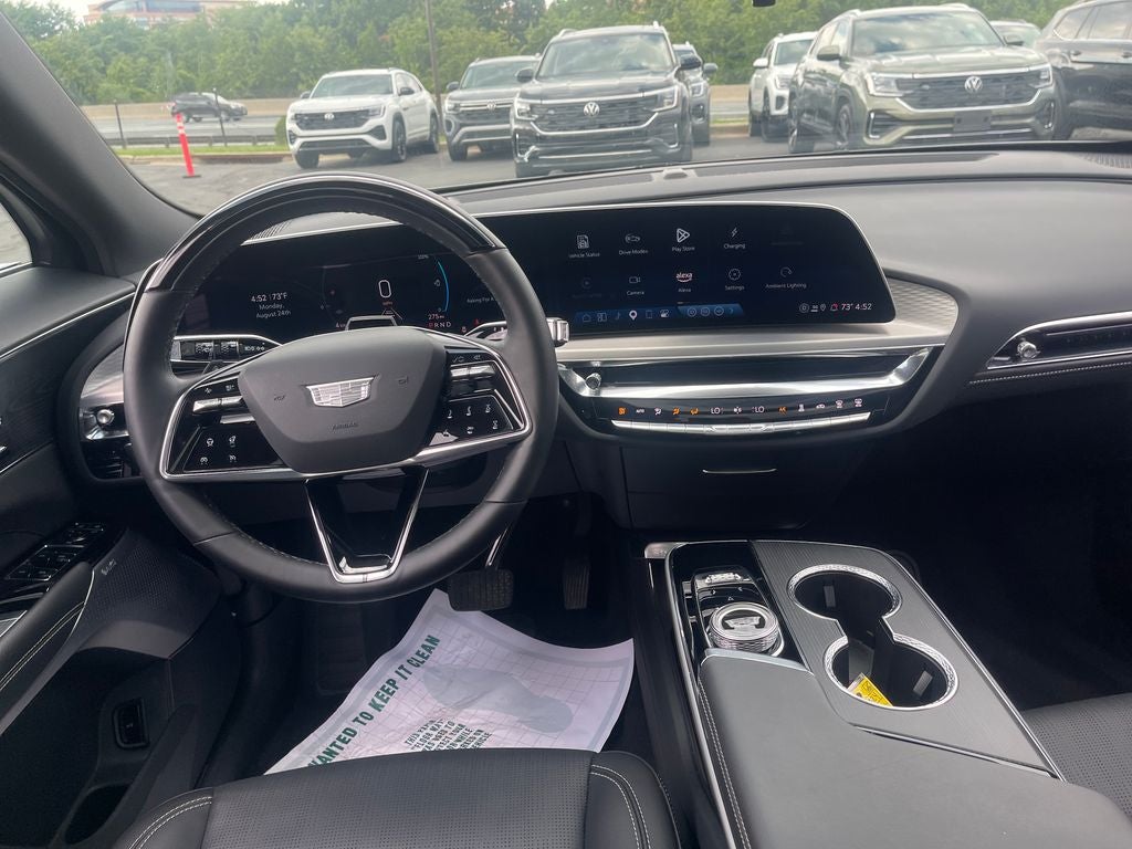 2025 Cadillac LYRIQ Luxury