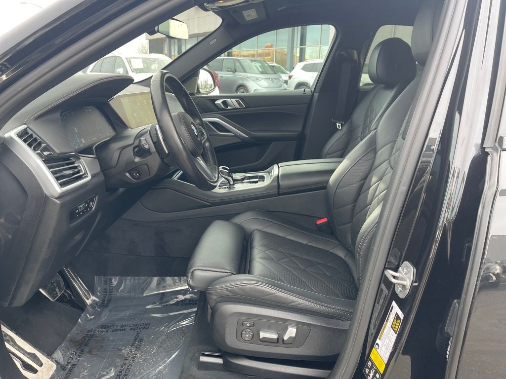 2023 BMW X6 xDrive40i