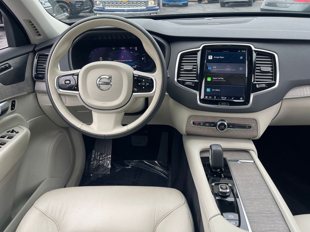 2023 Volvo XC90 Recharge Plug-In Hybrid T8 Plus Bright Theme 7 Passenger
